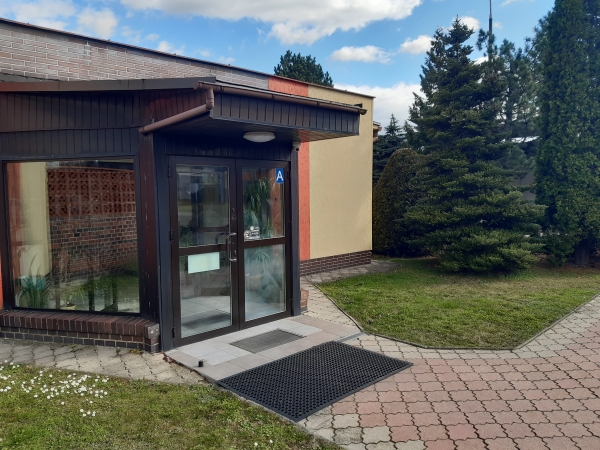 W Wielki Piątek biura czynne do godziny 12.00!